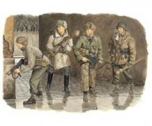 1:35 Totenkopf Division (Budapest 1945)