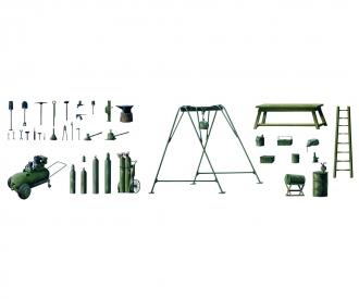 Italeri Field Tool Shop Model Kit 1:35 Scale