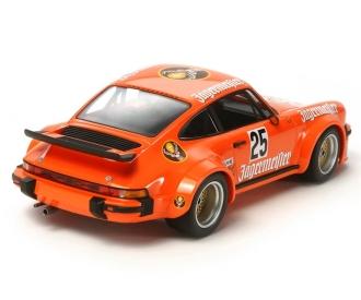 1:24 Porsche 934 Jägermeister