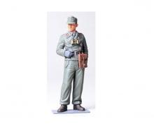 1:16 Wehrmacht Tank Crewman, figure assembly kit