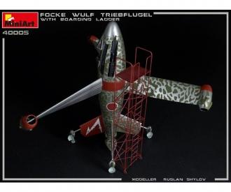 1:35 Aile motrice Focke-Wulf avec échafaudage