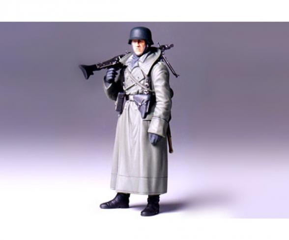 1:16 WWII Figur Dt.Soldat m.Mantel u.MG 1:16 WWII Figur Dt.Soldat m.Mantel u.MG