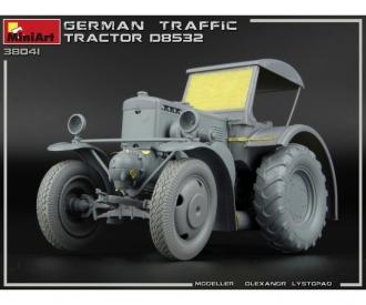 1:35 Ger. Traffic Tractor D8532