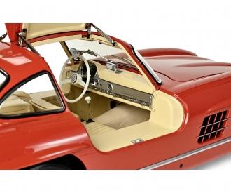 Mercedes 300 SL Model Car 1:8 Red Replica
