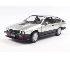 1:18 Alfa Romeo GTV6 silver 1984 1:18 Alfa Romeo GTV6 silver 1984