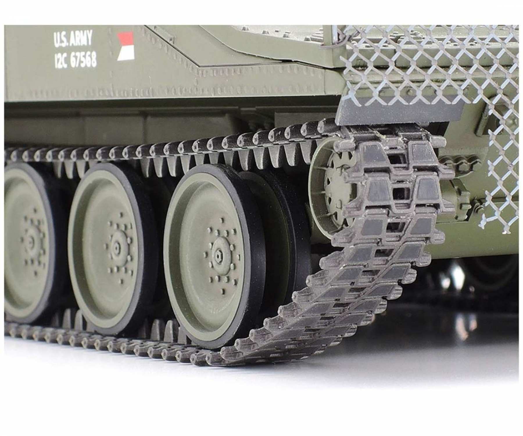 Buy 1:35 US M551 Sheridan (Vietnam) online Tamiya