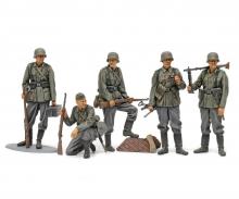 1:35 German Infantry Mid-WWII, figure assembly kit