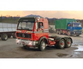 Mercedes-Benz 2238 6x4 Model Kit 1:24 Scale