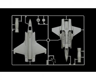 Italeri F-35A Lightning II Model Kit 1:72