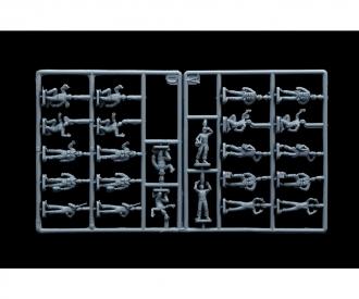 Italeri NATO Pilots and Ground Crew Figure Kit
