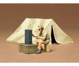 1:35 WWII Diorama-Set Zelt m. Funk (1)