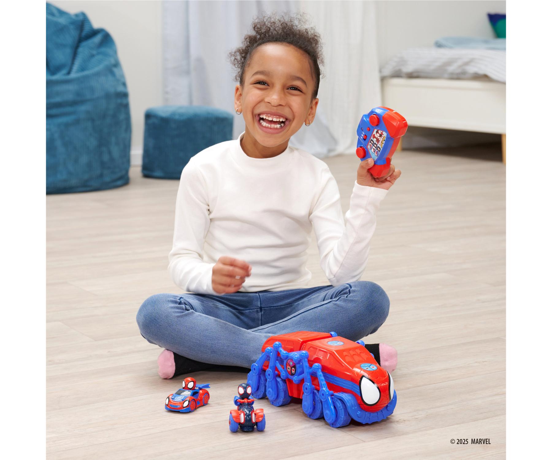 Jada Marvel – RC Spidey Crawler 17 Cm, Voiture Télécommandée Avec Figurine Spidey Incluse, Dès 3 Ans, Technologie 27 MHz