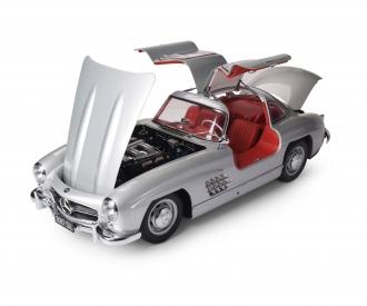 1:8 IXO Mercedes 300 SL