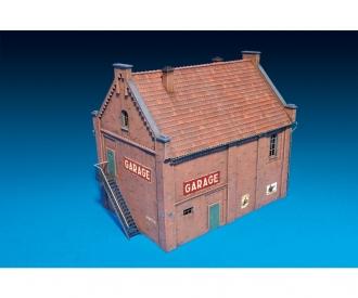 1:72 Building with Garage multi colored