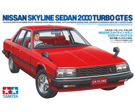 1:24 Nissan Skyline Sedan 2000 Turbo GT-E S, model kit