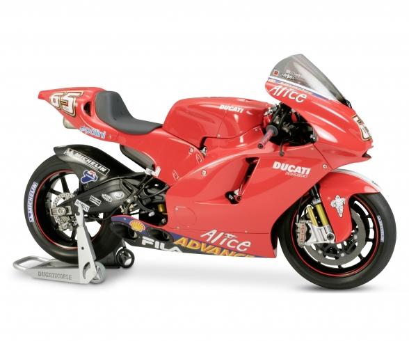 1:12 Ducati Desmosedici #65, assembly model kit