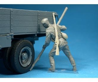 1:35 GAZ-AAA Mod. 1943 Transport-LKW (5)