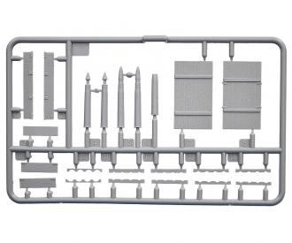 1:35 Fig. Sov. Tank Crew at Work (5) SE