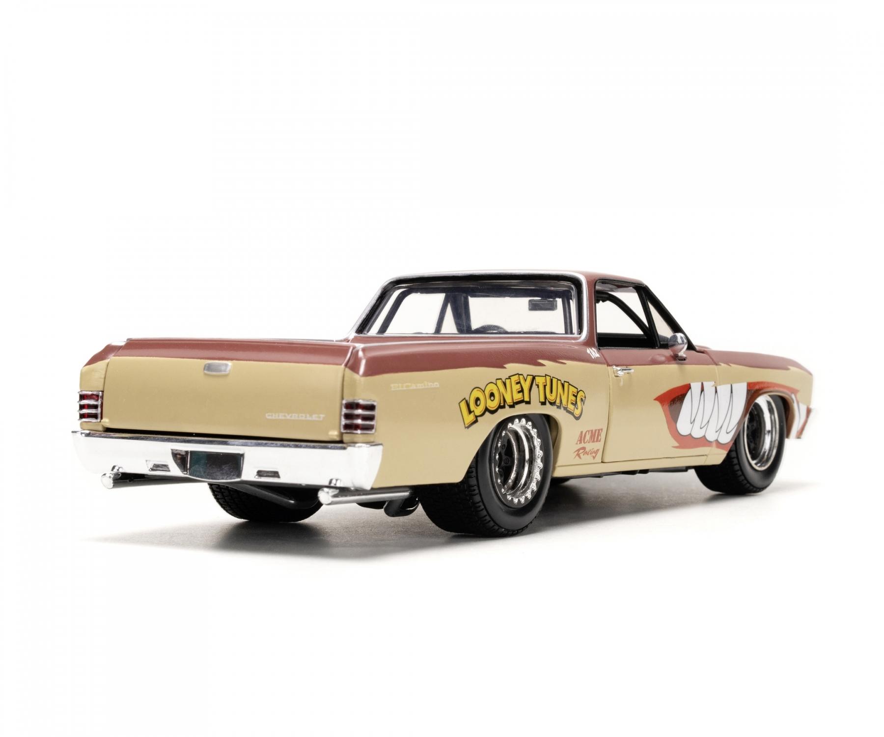 Buy Looney Tunes Chevy El Camino 1:24 online | Jada Toys
