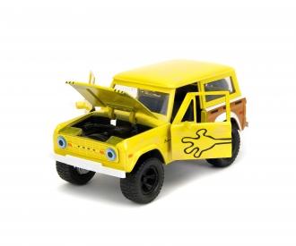 Trouvez Sponge Bob 1973 Ford Bronco 1:24 en ligne | Jada Toys