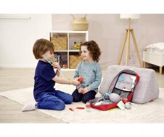 Sac à dos médecin avec 20 accessoires médicaux
