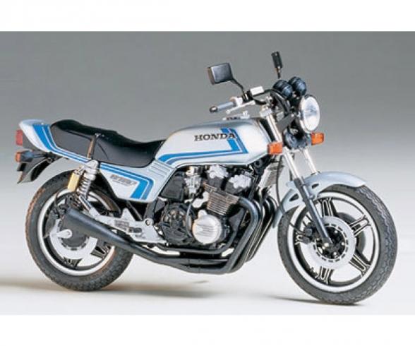 1:12 Honda CB 750F Custom Tuned, model kit