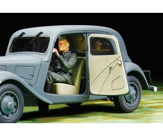 1:35 Citroen Traction Staff Car, assembly kit