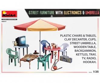 1:35 Street Furniture w/Electronics