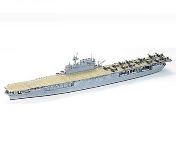 1:700 US Enterprise Aircraft Carrier, model kit