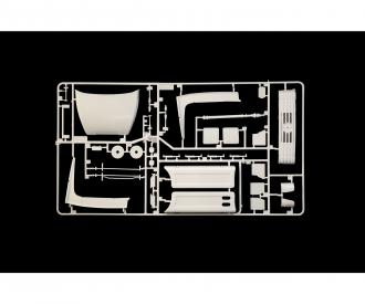 1:24 Mercedes-Benz SK1844 LS V8