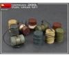 1:35 WW2 Ger. 200L Fuel Drum Set (12)