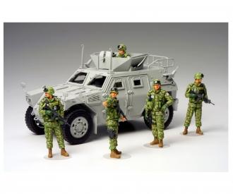 1:35 JGSDF Fig.-Set Human.Assist.Team(5)