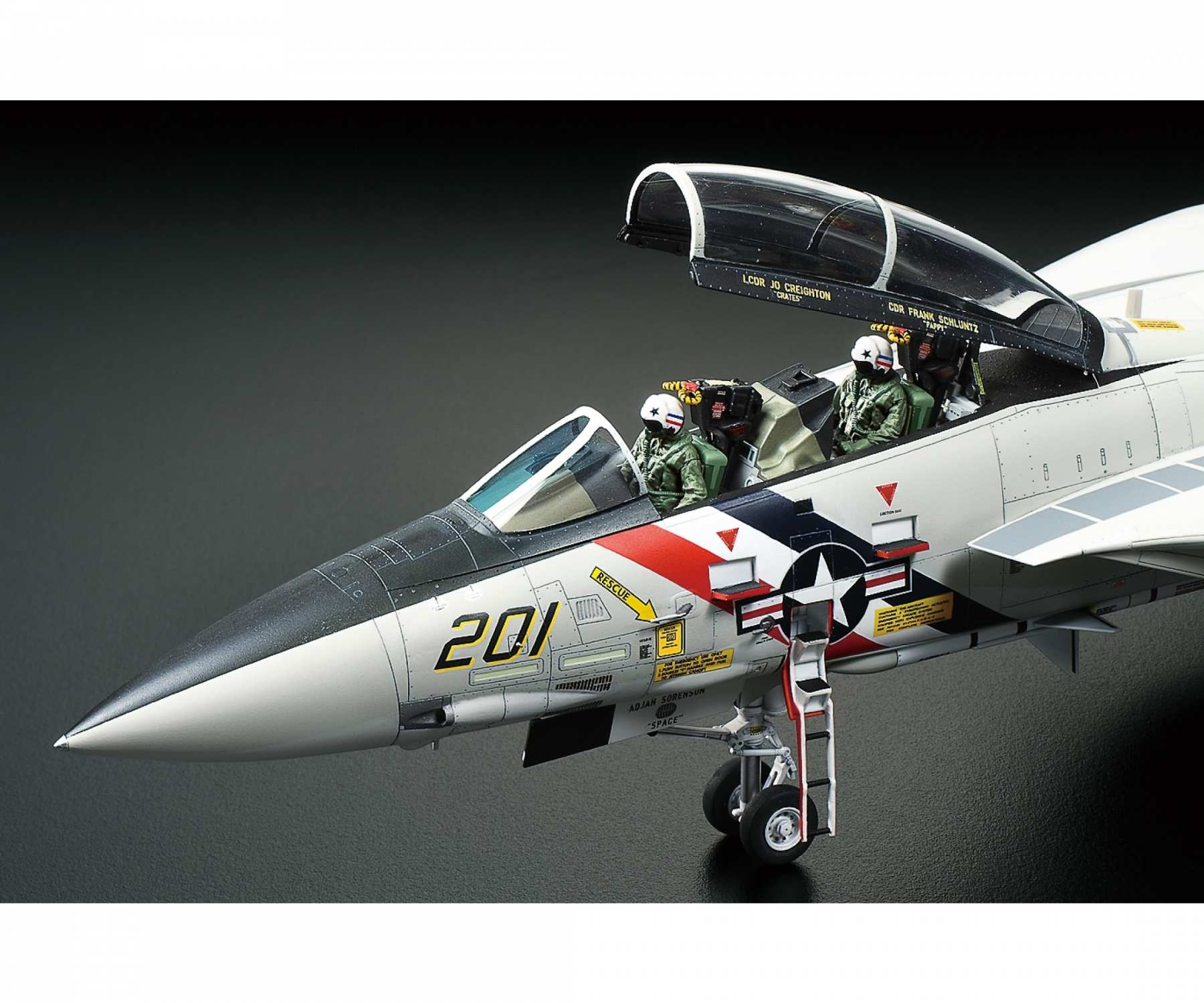TAMIYA 1/48 GRUMMAN F-14A TOMCAT 装備特別仕様 1/48 Tamiya Grumman F-14A Tomcat Carrier B Plastic Model Kit