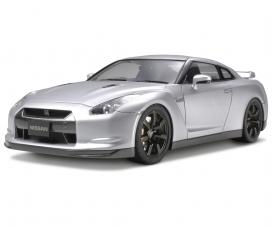 1:24 Nissan GT-R Streetversion, model kit
