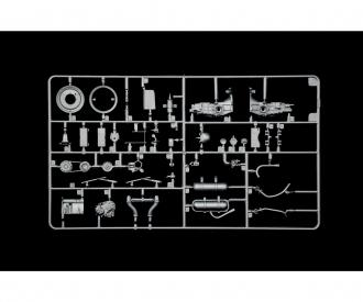 Fiat 500 F Upgraded Edition Model Kit 1:12