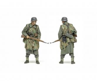 1:35 German Infantry 1943-45, figure assembly kit