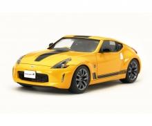 1:24 Nissan 370Z Heritage Edition, plastic model kit