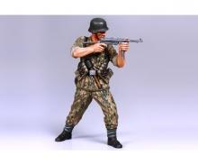 1:16 Ger. Infantry Man, figure assembly kit