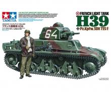 1:35 French Light Tank H39, plastic model kit