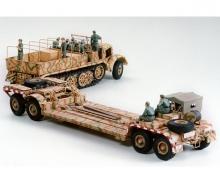1:35 Ger. SdKfz.9 Famo, model kit with lowloader