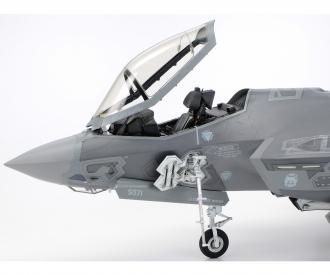 1:48 US F-35A Lightning II