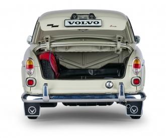 iXO Volvo 122S 1:8 Die-Cast Model Kit