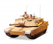 1:35 US MBT M1A1 Abrams, plastic assembly kit