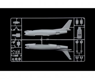 Italeri F-86E Sabre Aircraft Model Kit 1:48