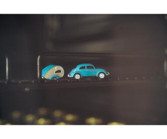 1:87 VW Beetle avec remorque 2.4G 100% RTR