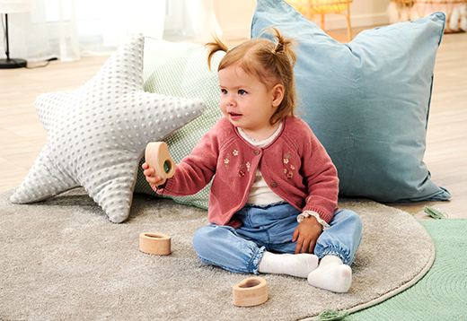 Jouets en bois pour bébés_1