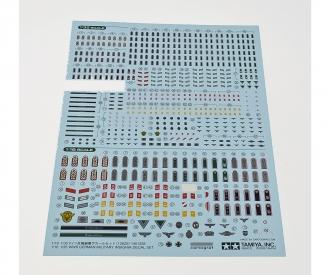 1:35 WWII Figure Insignia Decal Set, model decals