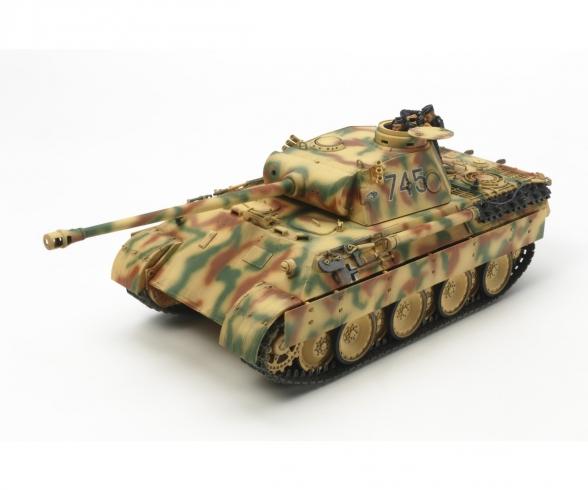 1:35 Dt. PzKpfw. Panther Ausf. D 1:35 Dt. PzKpfw. Panther Ausf. D