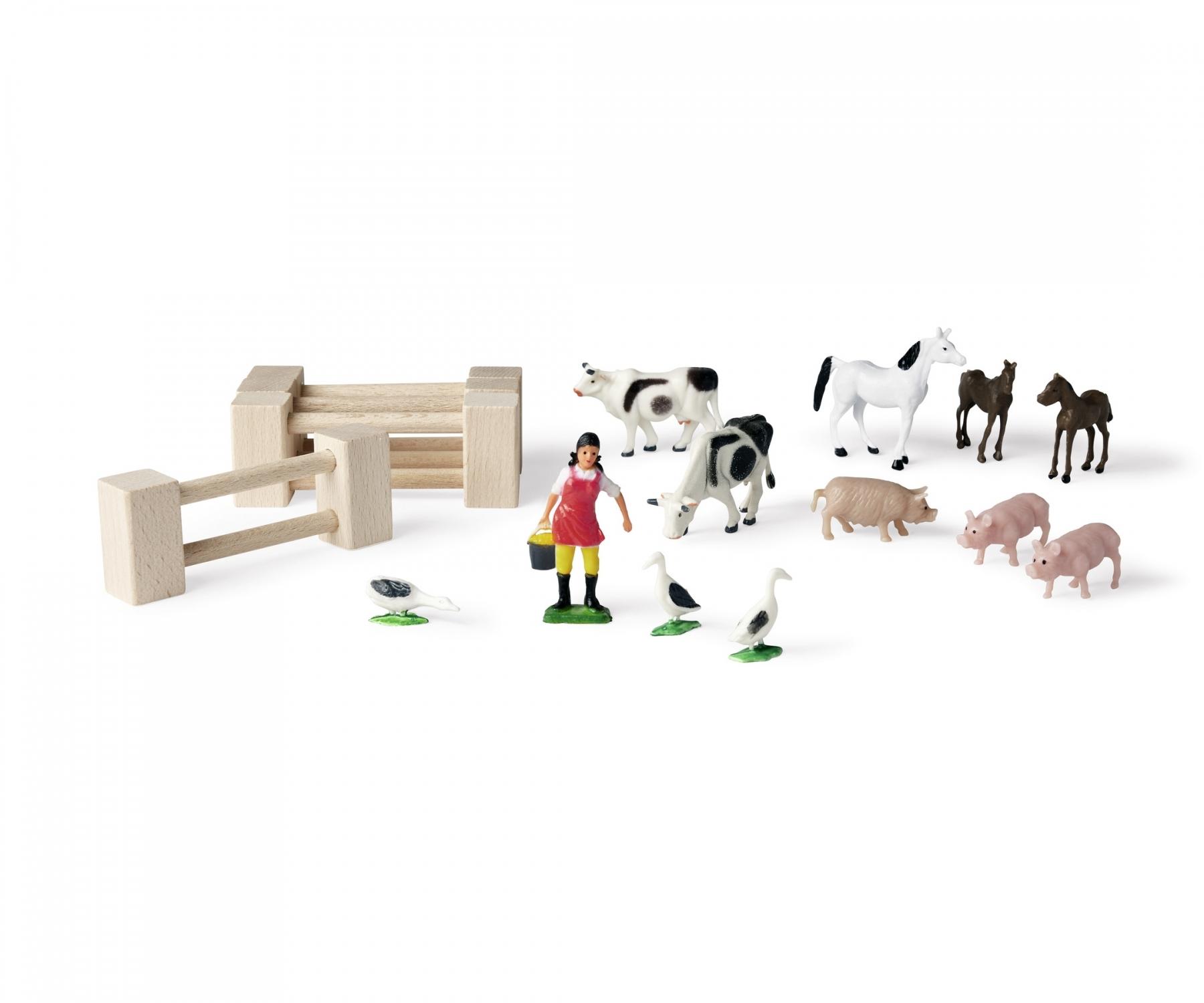 Kids Hits: Unleash Creativity With The Wooden Farm Set - Building, Mat - View #5