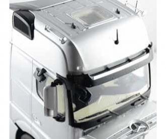 Mercedes Benz Actros MP4 Gigaspace Model Kit